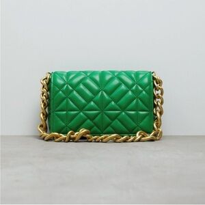 Zara Quilted Chain Strap Shoulder Bag